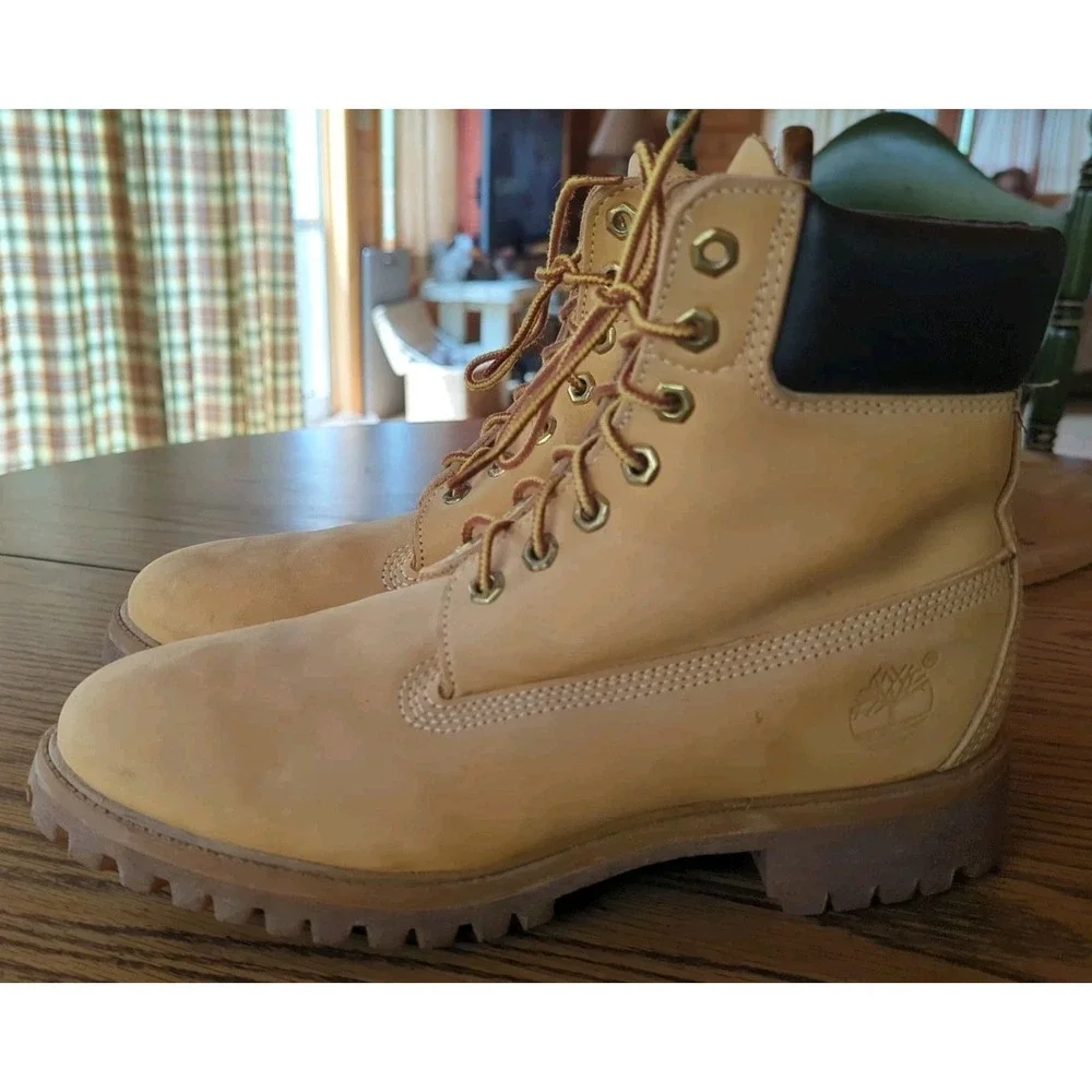 Timberland Premium 6-Inch Waterproof Boots Wheat Nubuck Men's Size 8 W (Wide)